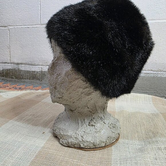 Vintage Mobwife Preppy Office Siren Skibunny Poetcore Operacore Black Fur Hat main image 8
